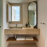 Apricus Otel