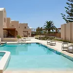 Apricus Otel 4*
