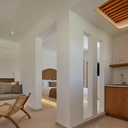 Apricus 4* Perissa (Santorini)