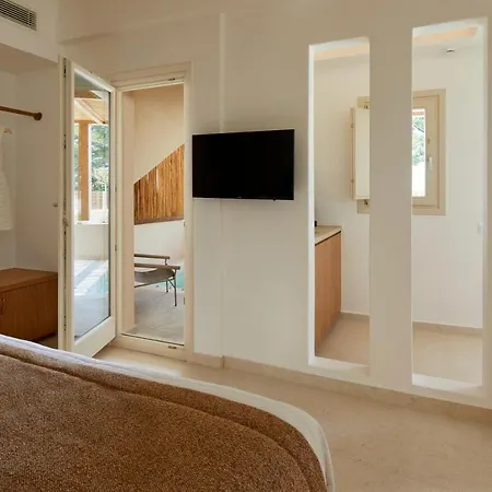 Apricus Hotell Perissa (Santorini)