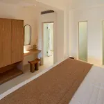 Hotel Apricus Perissa (Santorini)