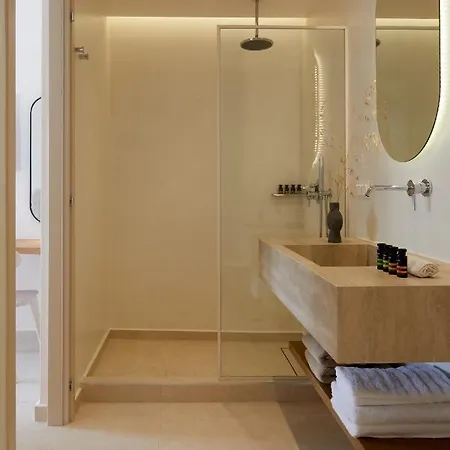 Apricus Отель 4*