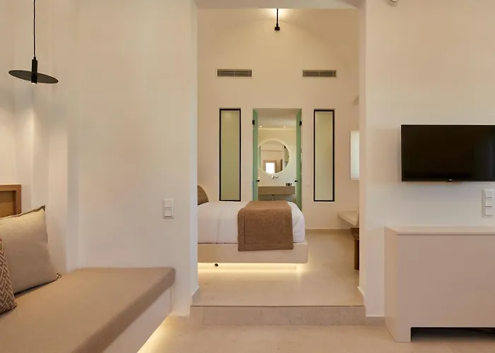 Apricus Perissa (Santorini)