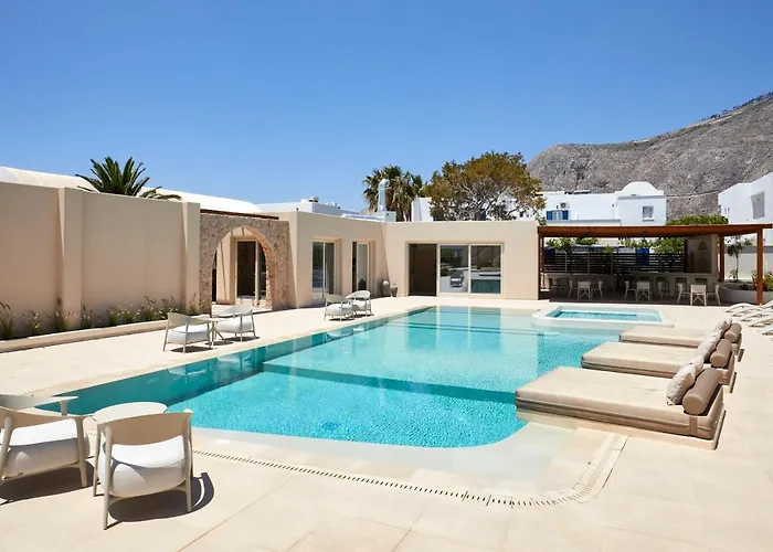 Apricus Hotel Perissa (Santorini)