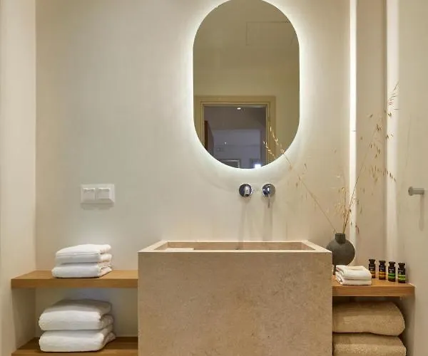 Hotel Apricus Perissa (Santorini)