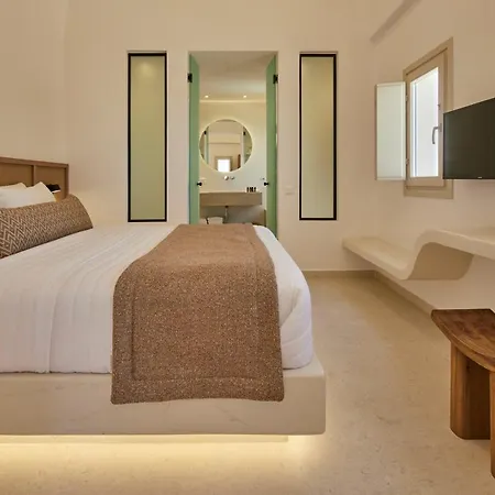 Hotel Apricus Perissa (Santorini)