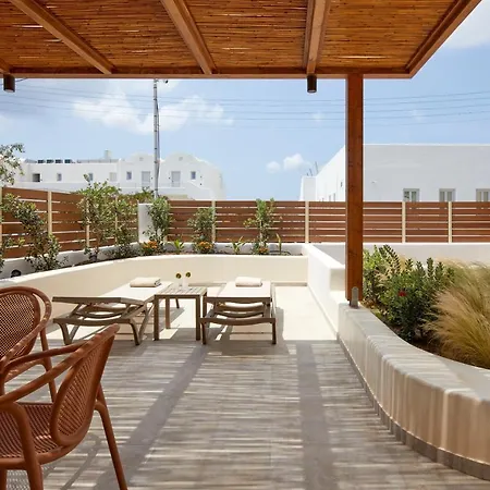 Apricus 4* Perissa (Santorini)