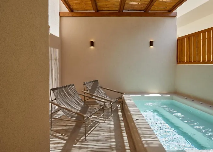 Apricus Ξενοδοχείο 4*