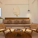 Apricus מלון 4*