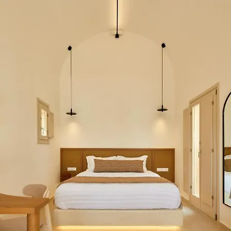 Apricus Hotel